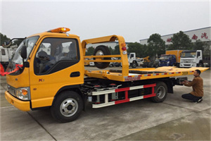 惠州哪里有拖车服务